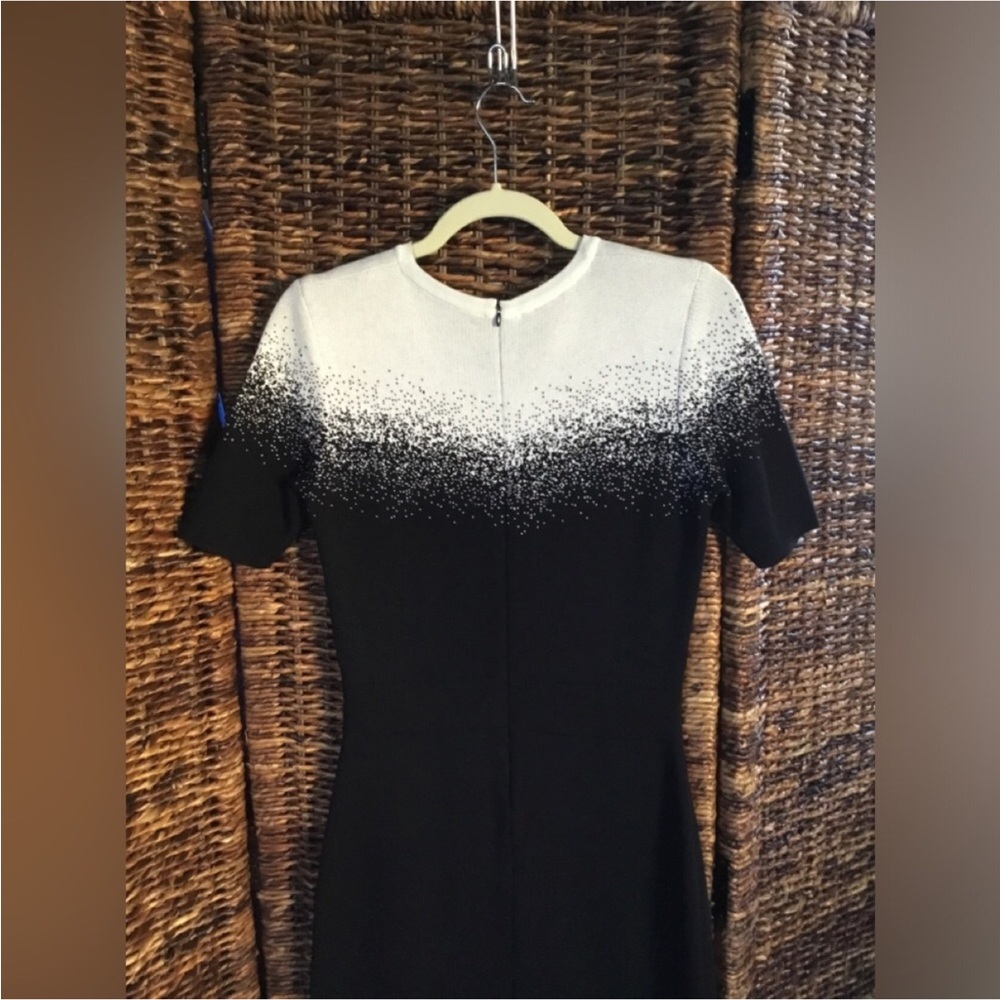 OSCAR DE LA RENTA SHORT SLEEVE DRESS BACK HIDDEN ZIP SIZE MEDUIM VIRGIN WOOL - Picture 6 of 15